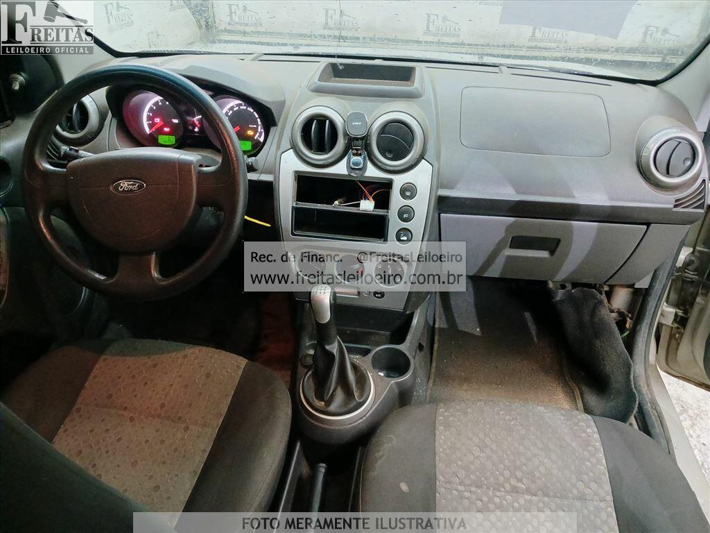 Foto 5: FORD/FIESTA 1.6 FLEX, 12/13, PLACA: N__-___5, GASOL/ALC, PRATA