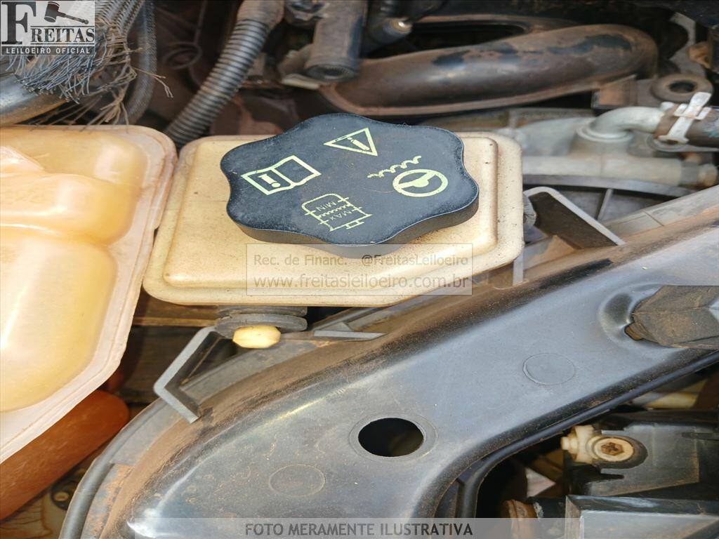 Foto 12 de 18: FORD/FIESTA 1.6 FLEX, 12/13, PLACA: N__-___5, GASOL/ALC, PRATA