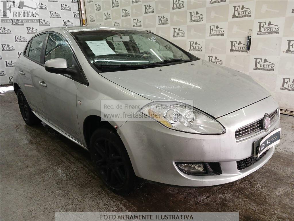 Foto 2: FIAT/BRAVO ESSENCE 1.8, 11/12, PLACA: E__-___3, GASOL/ALC, PRATA