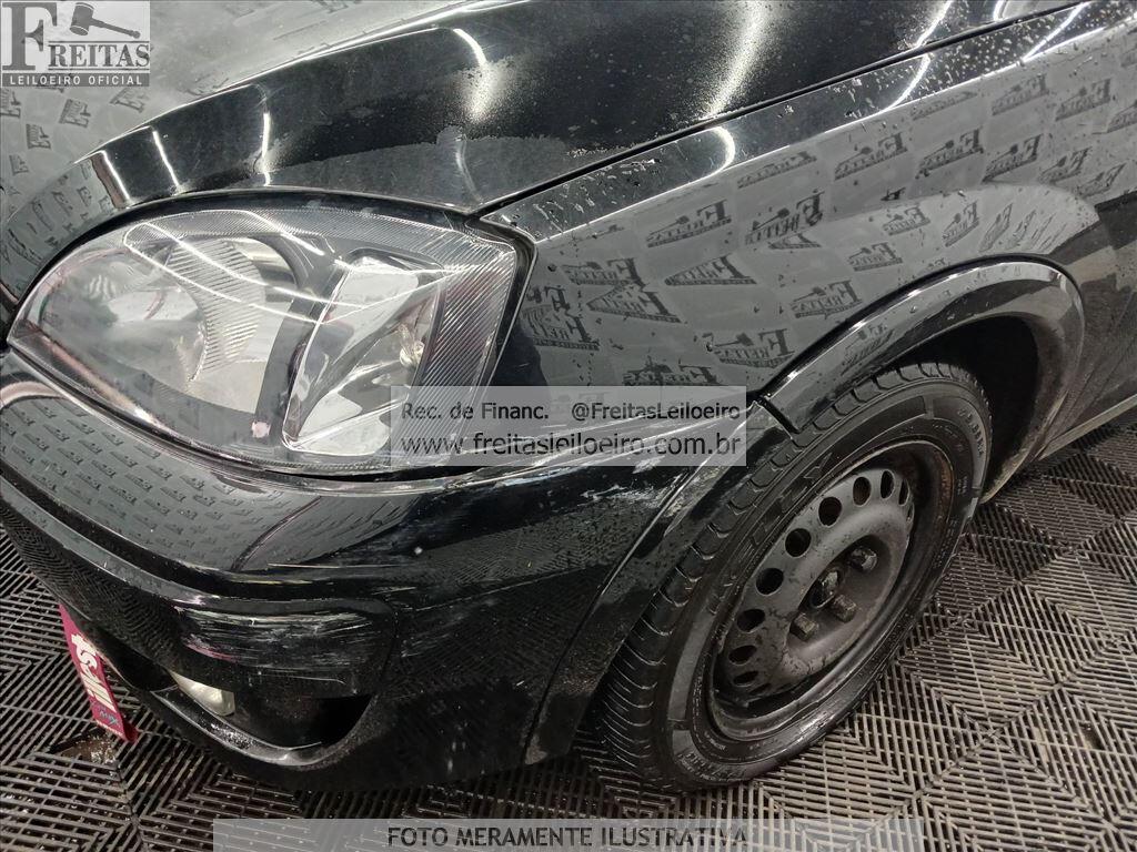 Foto 14 de 18: GM/CORSA HATCH MAXX, 12/12, PLACA: F__-___0, GASOL/ALC, PRETA