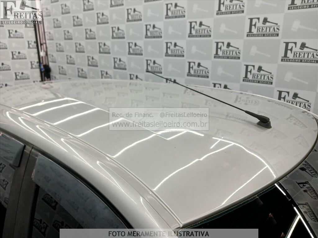 Foto 8 de 21: RENAULT/KWID INTENS 10MT, 18/19, PLACA: F__-___3, GASOL/ALC, PRATA