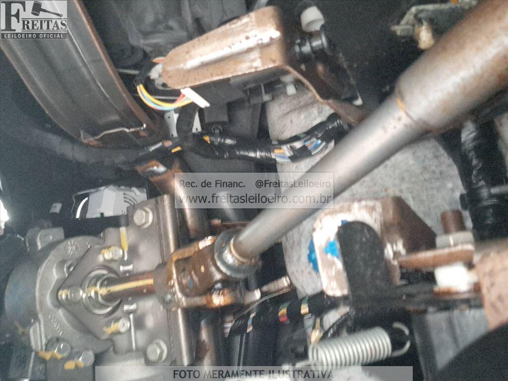 Foto 13 de 21: RENAULT/KWID INTENS 10MT, 18/19, PLACA: F__-___3, GASOL/ALC, PRATA