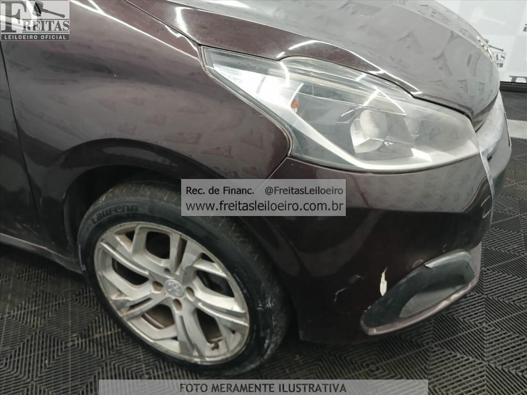 Foto 16 de 20: PEUGEOT/208 UBTECH EAT6, 17/18, PLACA: G__-___8, GASOL/ALC, MARROM