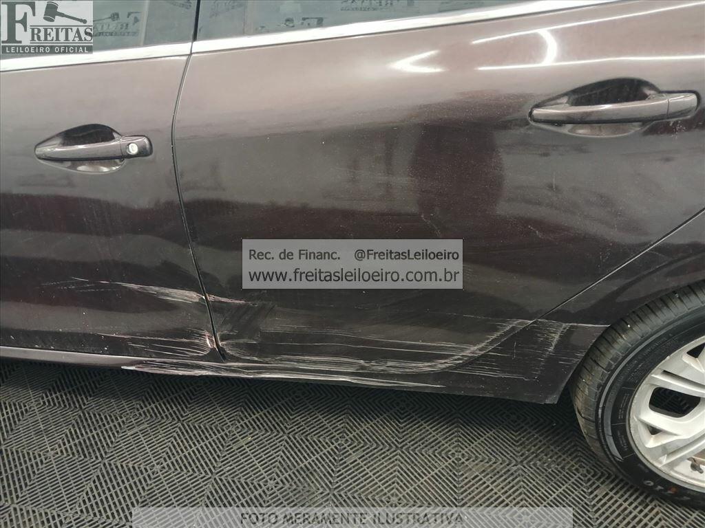 Foto 18 de 20: PEUGEOT/208 UBTECH EAT6, 17/18, PLACA: G__-___8, GASOL/ALC, MARROM