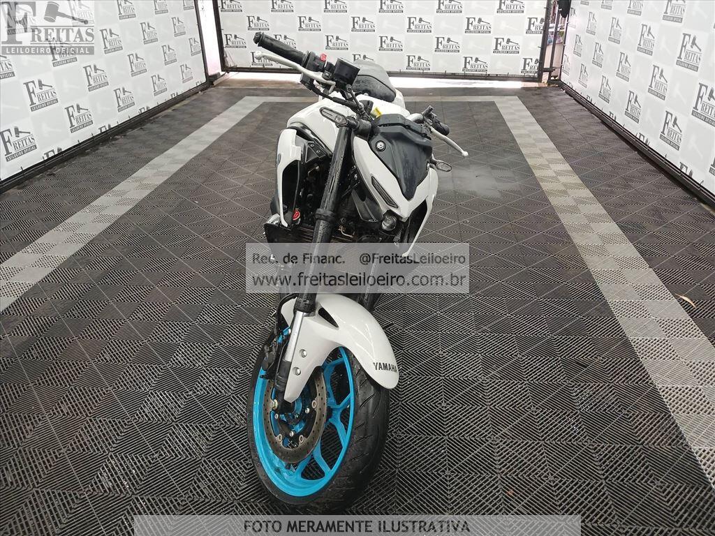Foto 8 de 13: YAMAHA/MT03 ABS, 26/27, PLACA: T__-___3, GASOLINA, CINZA