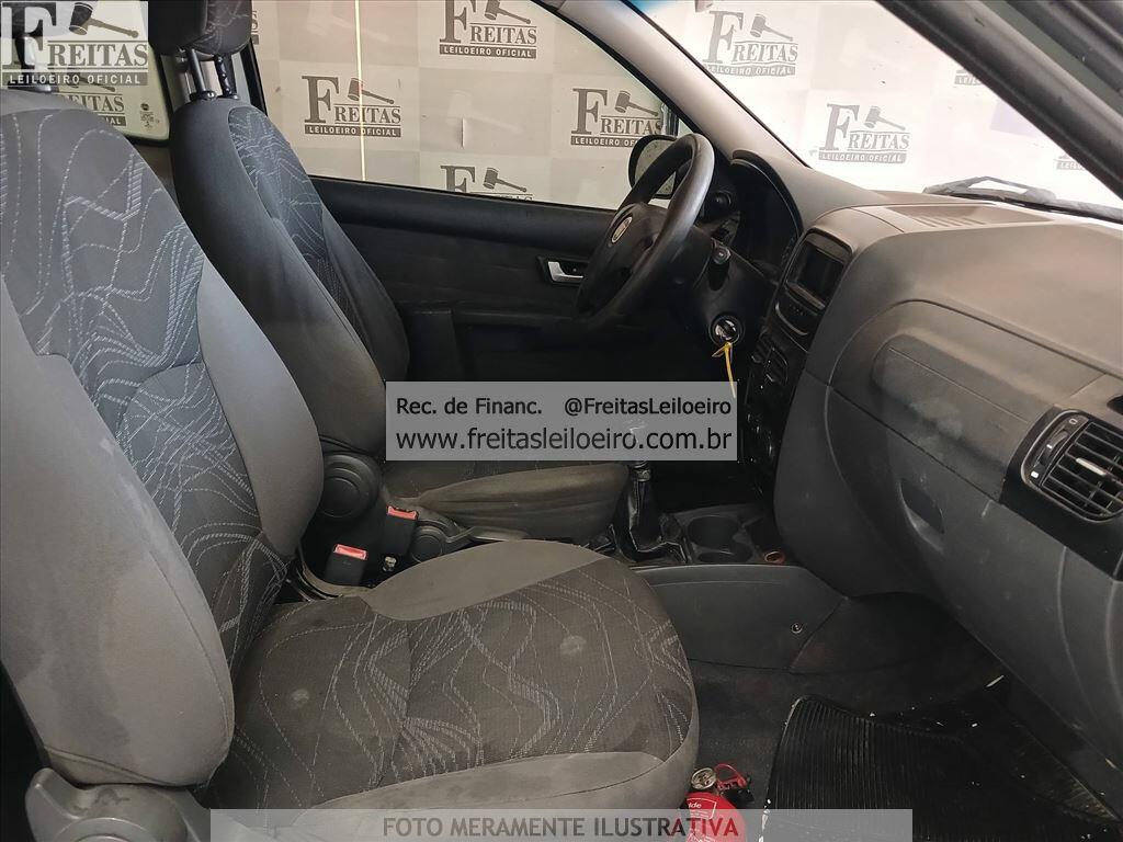 Foto 6 de 18: FIAT/STRADA WORKING CD, 15/16, PLACA: F__-___4, GASOL/ALC, CINZA