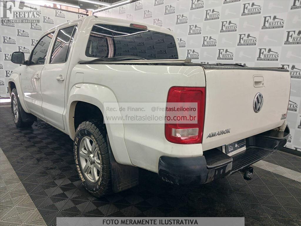 Foto 3: I/VW AMAROK CD 4X4 TREND, 14/15, PLACA: Q__-___1, DIESEL, BRANCA