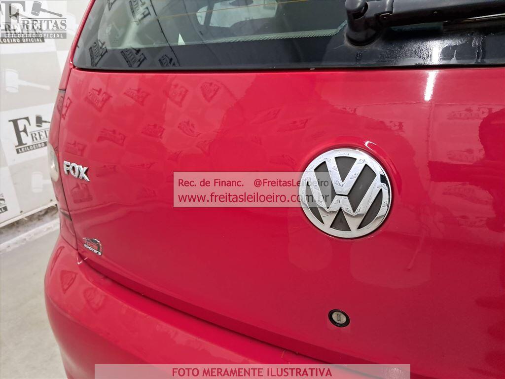 Foto 21 de 24: VW/FOX 1.0, 05/05, PLACA: M__-___2, GASOL/ALC, VERMELHA