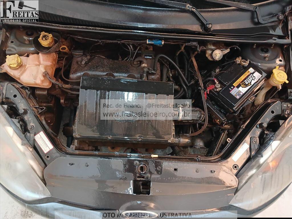 Foto 8 de 24: FORD/FIESTA FLEX, 10/11, PLACA: E__-___9, GASOL/ALC, PRETA