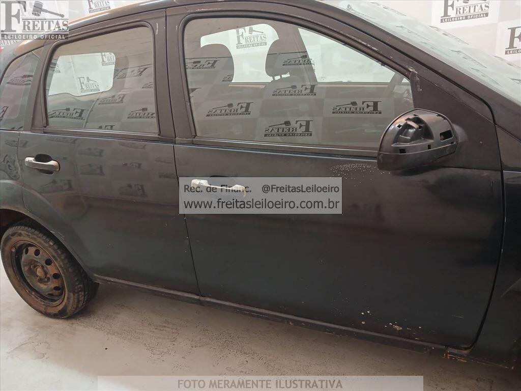 Foto 11 de 24: FORD/FIESTA FLEX, 10/11, PLACA: E__-___9, GASOL/ALC, PRETA