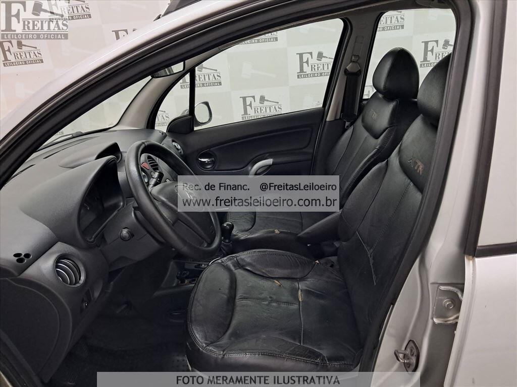 Foto 6 de 25: CITROEN/C3 XTR 16 FLEX, 09/10, PLACA: L__-___0, GASOL/ALC, PRATA