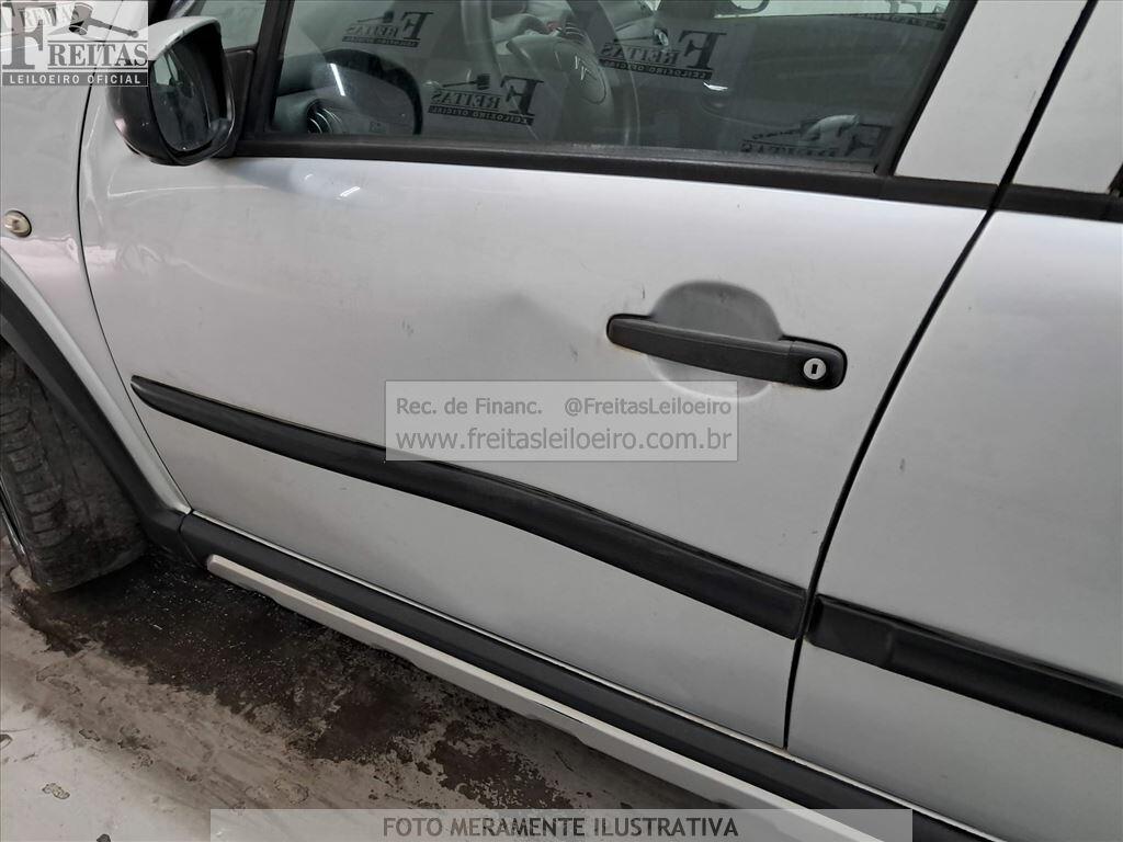 Foto 19 de 25: CITROEN/C3 XTR 16 FLEX, 09/10, PLACA: L__-___0, GASOL/ALC, PRATA