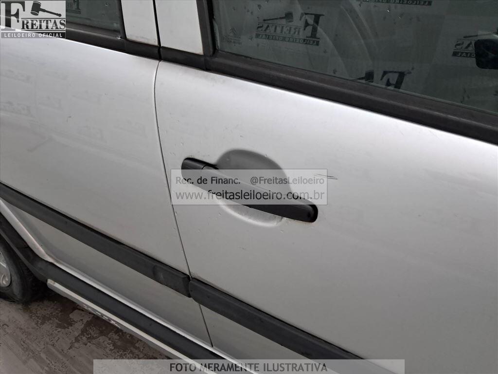 Foto 23 de 25: CITROEN/C3 XTR 16 FLEX, 09/10, PLACA: L__-___0, GASOL/ALC, PRATA