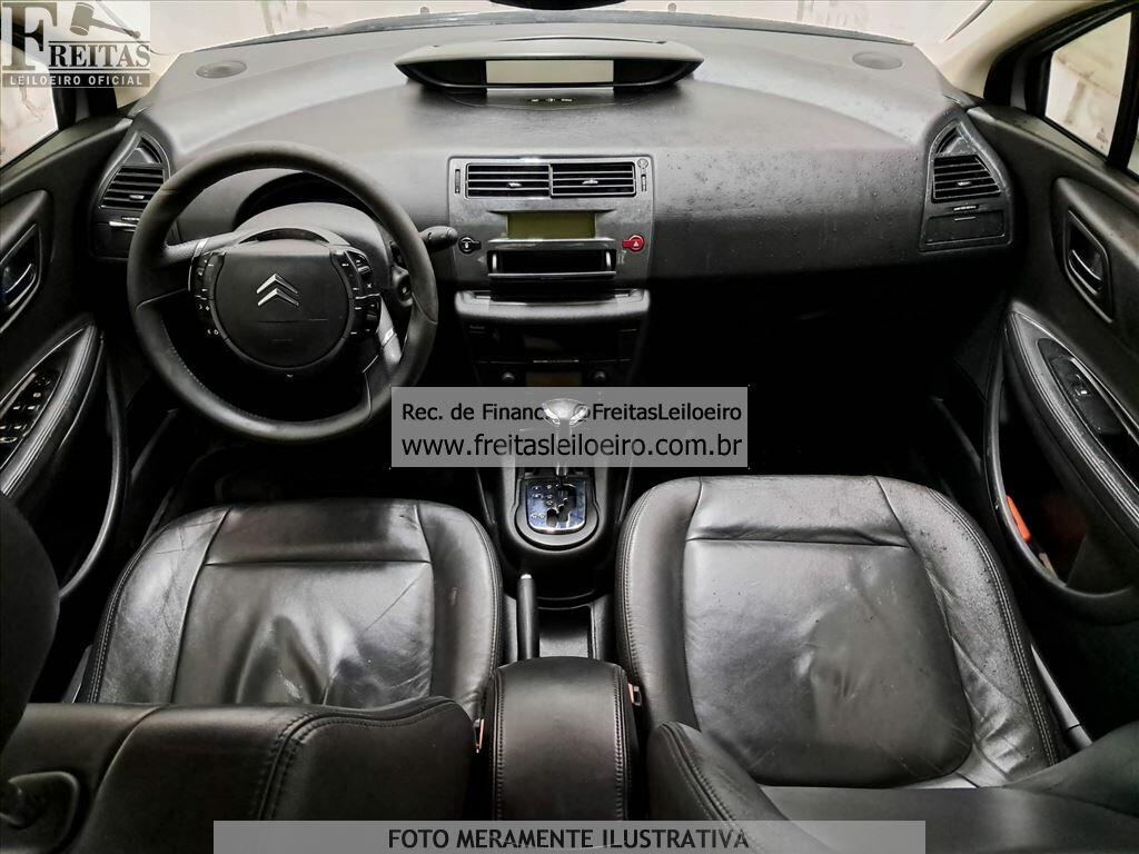 Foto 5: I/CITROEN C4 PALLAS20EAF, 09/10, PLACA: I__-___1, GASOL/ALC, PRATA