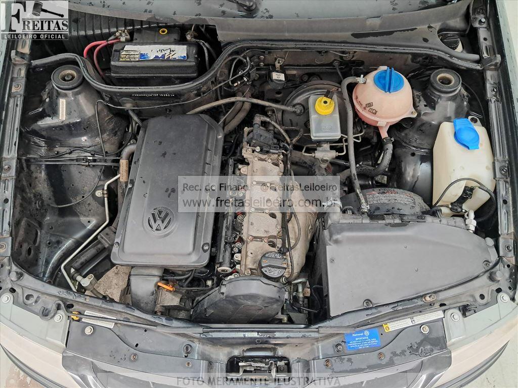 Foto 8 de 23: VW/GOL 1.0 GIV, 12/13, PLACA: I__-___7, GASOL/ALC, PRETA