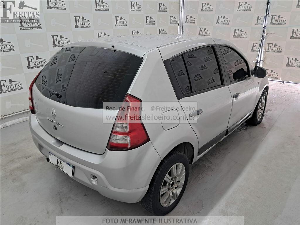 Foto 4: RENAULT/SANDERO EXP1016V, 12/13, PLACA: P__-___9, GASOL/ALC, PRATA