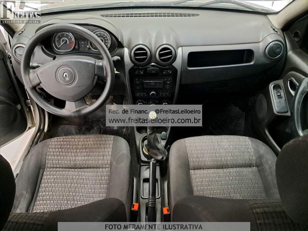 Foto 5: RENAULT/SANDERO EXP1016V, 12/13, PLACA: P__-___9, GASOL/ALC, PRATA