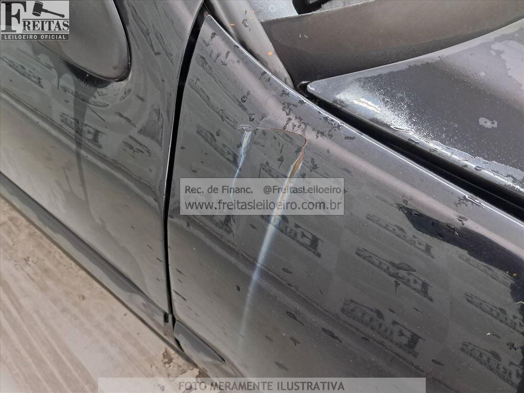 Foto 11 de 23: VW/GOL 1.0 GIV, 11/12, PLACA: M__-___3, GASOL/ALC, PRETA