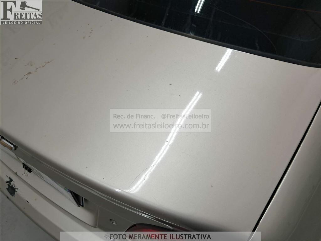 Foto 26 de 27: CHEVROLET/CLASSIC LS, 13/14, PLACA: O__-___5, GASOL/ALC, BEGE