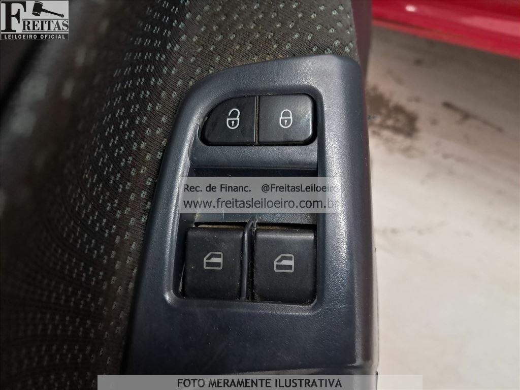 Foto 11 de 25: VW/GOL 1.6, 12/13, PLACA: N__-___4, GASOL/ALC, VERMELHA