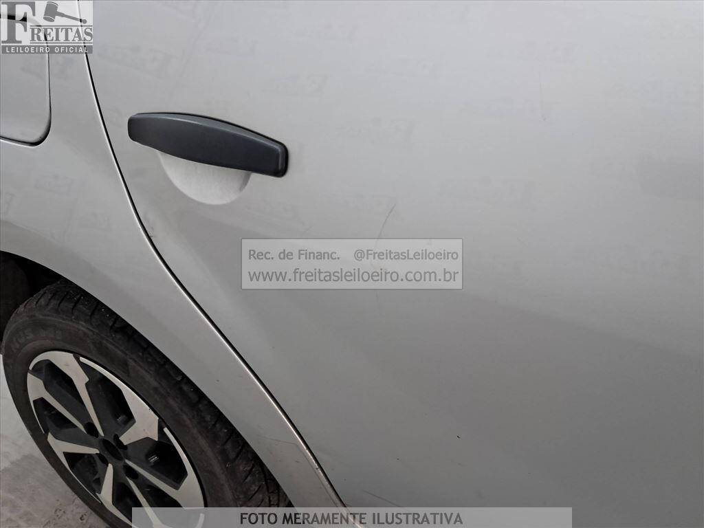 Foto 24 de 25: RENAULT/SANDERO EXP 16HP, 13/14, PLACA: I__-___8, GASOL/ALC, PRATA