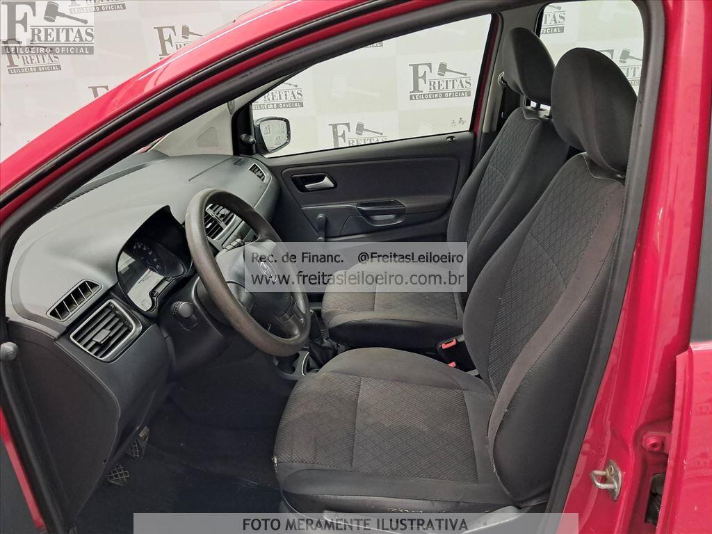 Foto 6 de 24: VW/FOX 1.0 GII, 13/13, PLACA: M__-___4, GASOL/ALC, VERMELHA