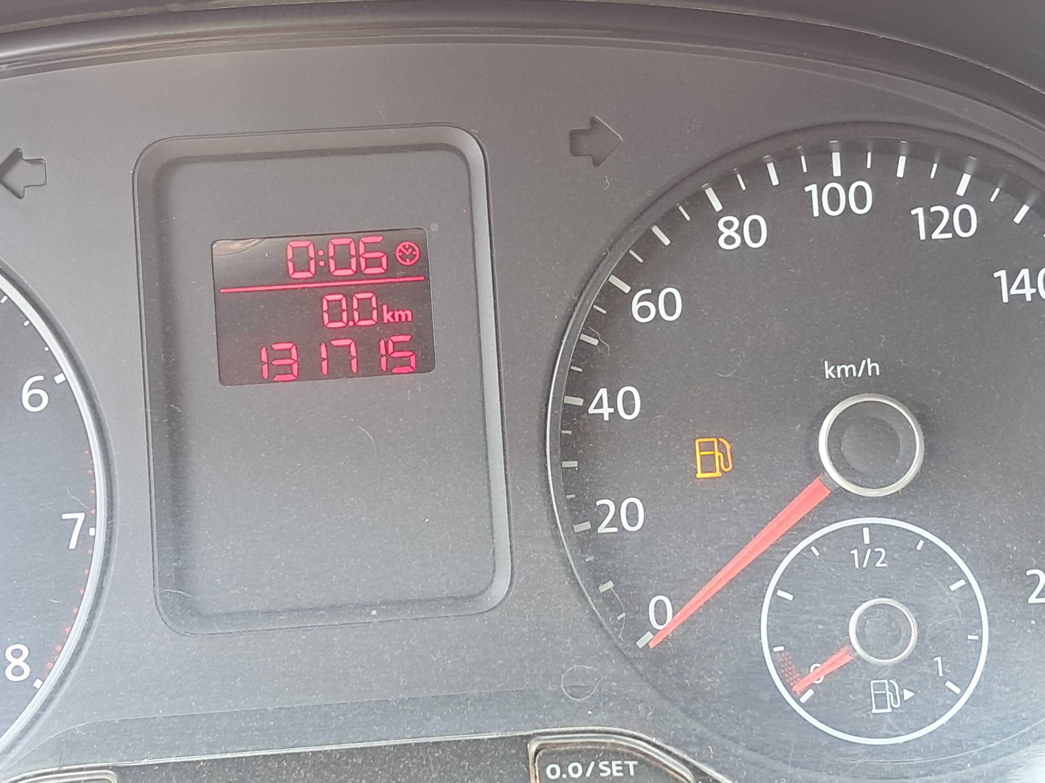 Foto 24 de 24: VW/FOX 1.0 GII, 13/13, PLACA: M__-___4, GASOL/ALC, VERMELHA