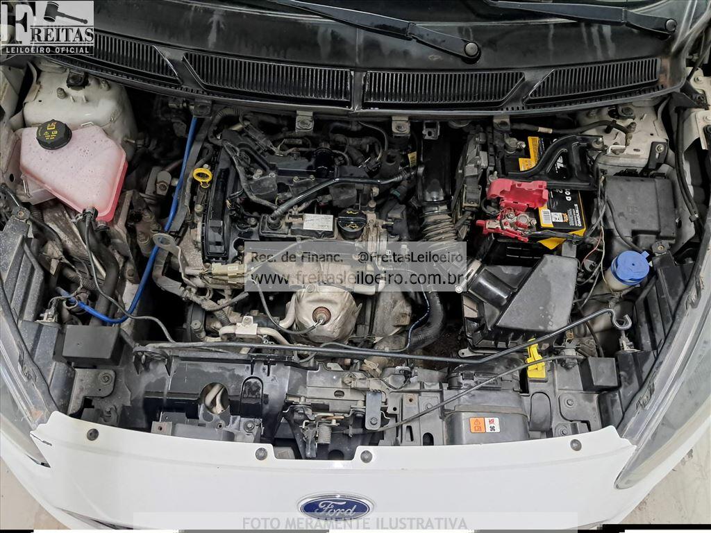 Foto 8 de 23: FORD/KA SE 1.0 HA C, 18/19, PLACA: Q__-___8, GASOL/ALC, BRANCA