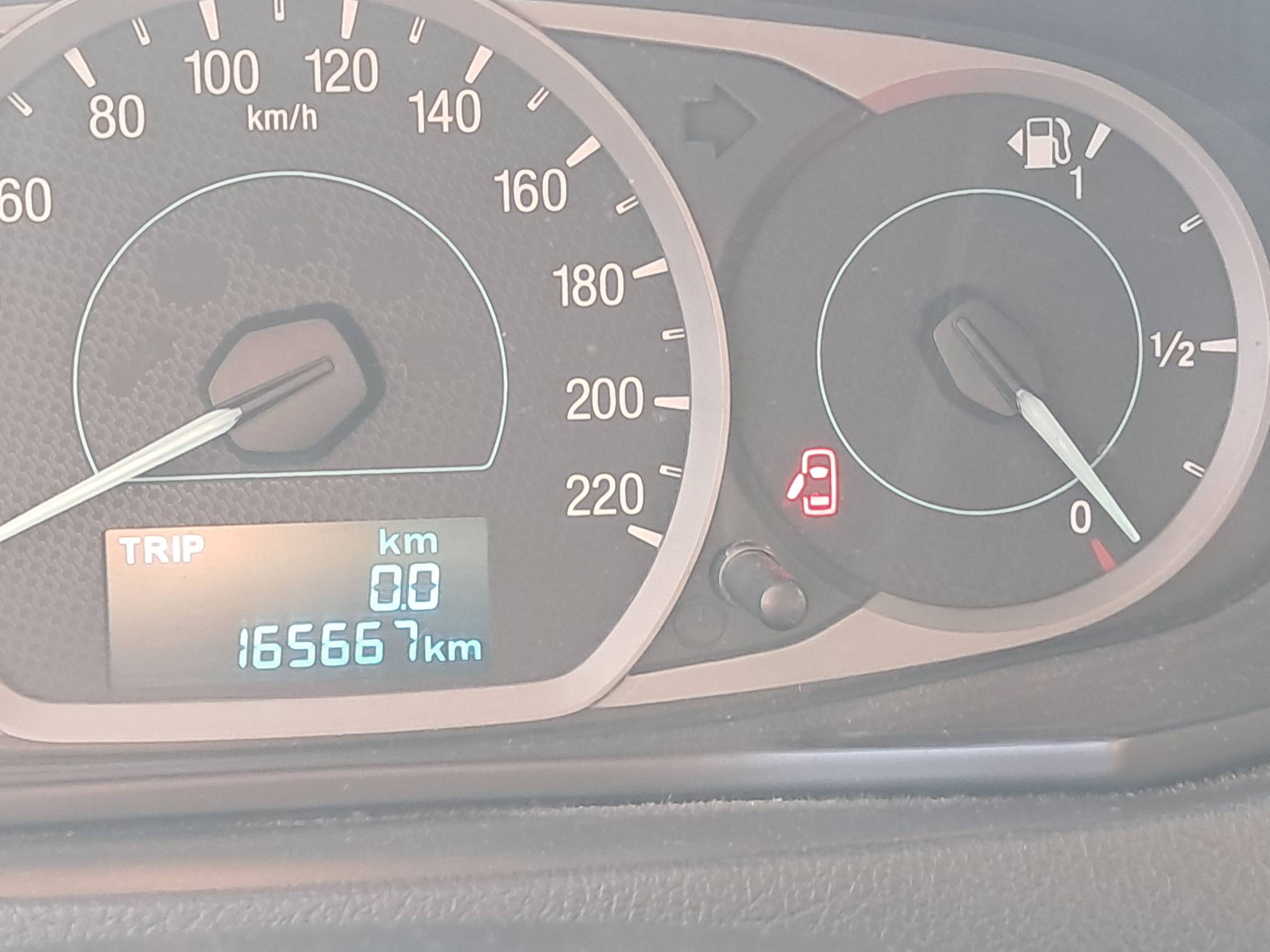 Foto 23 de 23: FORD/KA SE 1.0 HA C, 18/19, PLACA: Q__-___8, GASOL/ALC, BRANCA