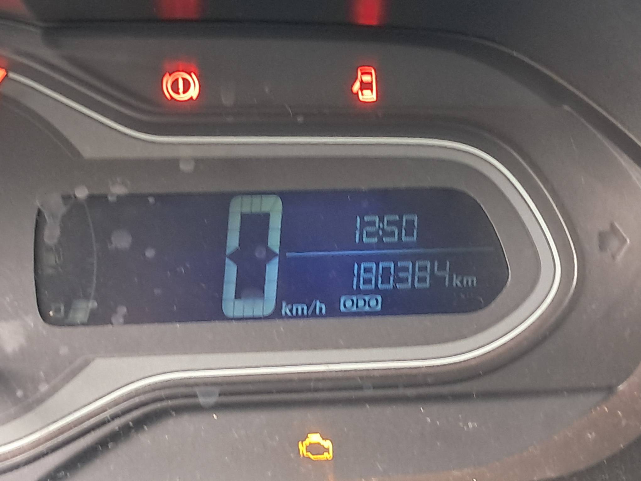 Foto 28 de 28: CHEVROLET/ONIX 1.0MT LT, 13/13, PLACA: N__-___3, GASOL/ALC, PRETA