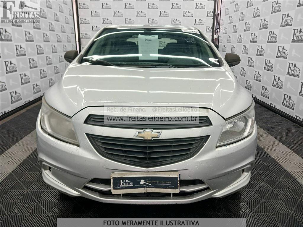 Foto 12 de 21: CHEVROLET/ONIX 10MT JOYE, 16/17, SUCATA S/ DIREITO A DOCUMENTO, GASOL/ALC, PRATA