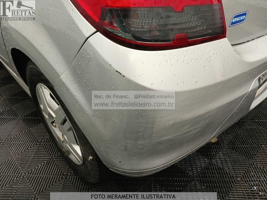 Foto 15 de 21: CHEVROLET/ONIX 10MT JOYE, 16/17, SUCATA S/ DIREITO A DOCUMENTO, GASOL/ALC, PRATA