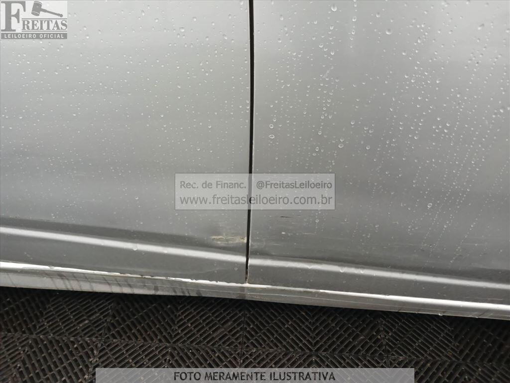 Foto 19 de 21: CHEVROLET/ONIX 10MT JOYE, 16/17, SUCATA S/ DIREITO A DOCUMENTO, GASOL/ALC, PRATA