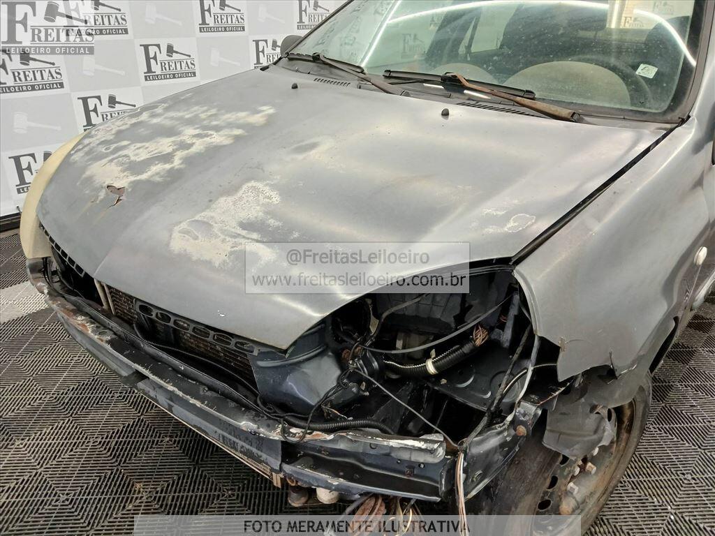 Foto 11 de 20: RENAULT/CLIO PRI 16 16VS, 03/04, SUCATA S/ DIREITO A DOCUMENTO, GASOL/GNV, CINZA