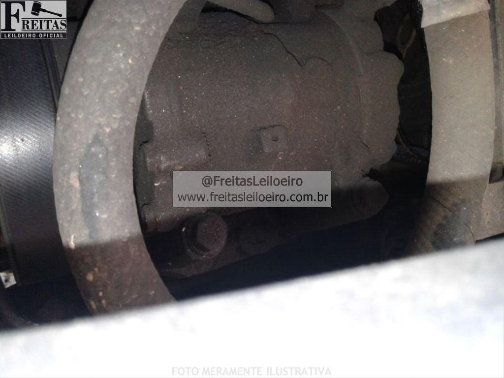 Foto 17 de 20: RENAULT/CLIO PRI 16 16VS, 03/04, SUCATA S/ DIREITO A DOCUMENTO, GASOL/GNV, CINZA