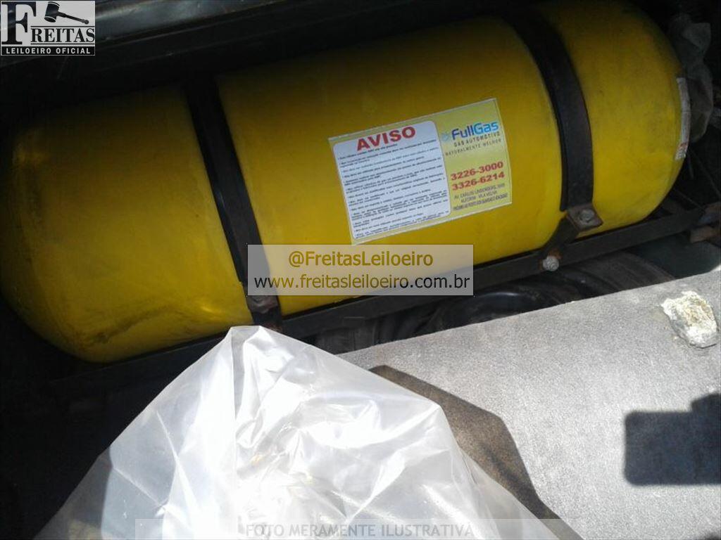 Foto 19 de 20: RENAULT/CLIO PRI 16 16VS, 03/04, SUCATA S/ DIREITO A DOCUMENTO, GASOL/GNV, CINZA