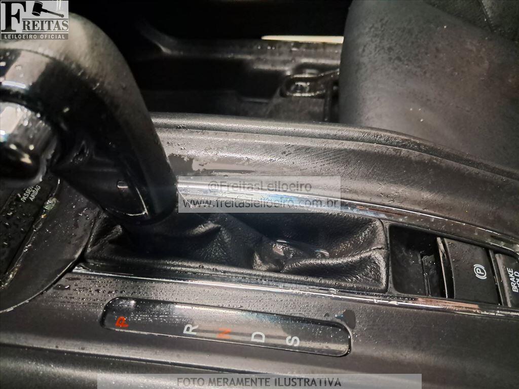 Foto 8 de 16: HONDA/HR-V EXL CVT, 17/17, PLACA: F__-___4, SUCATA S/ DIREITO A DOCUMENTO, GASOL...