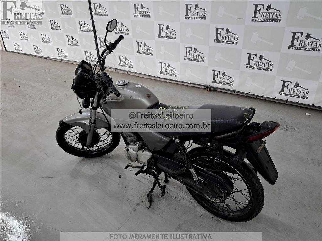 Foto 3: HONDA/CG 150 TITAN KS, 08/09, PLACA: M__-___4, SUCATA S/ DIREITO A DOCUMENTO, GA...