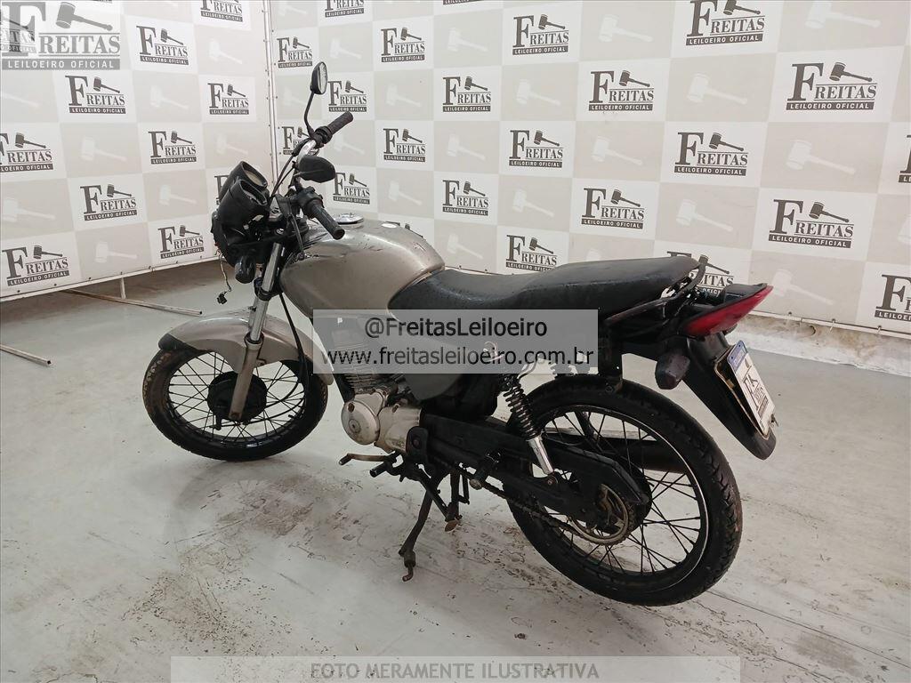 Foto 18 de 32: HONDA/CG 150 TITAN KS, 08/09, PLACA: M__-___4, SUCATA S/ DIREITO A DOCUMENTO, GA...