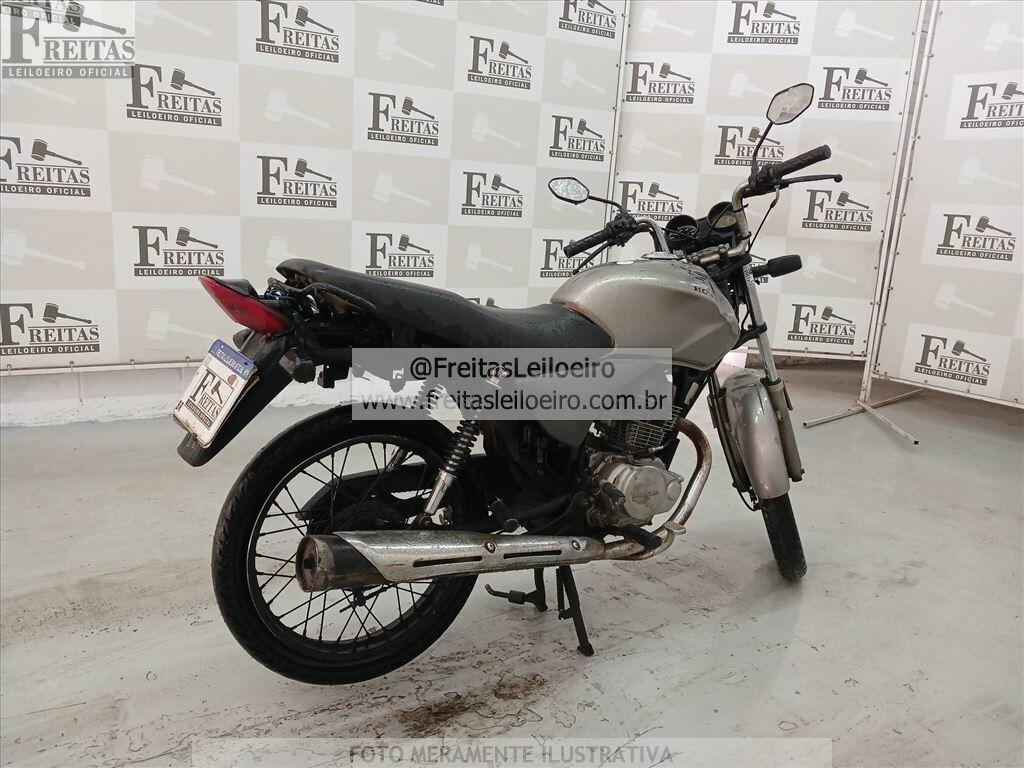 Foto 19 de 32: HONDA/CG 150 TITAN KS, 08/09, PLACA: M__-___4, SUCATA S/ DIREITO A DOCUMENTO, GA...