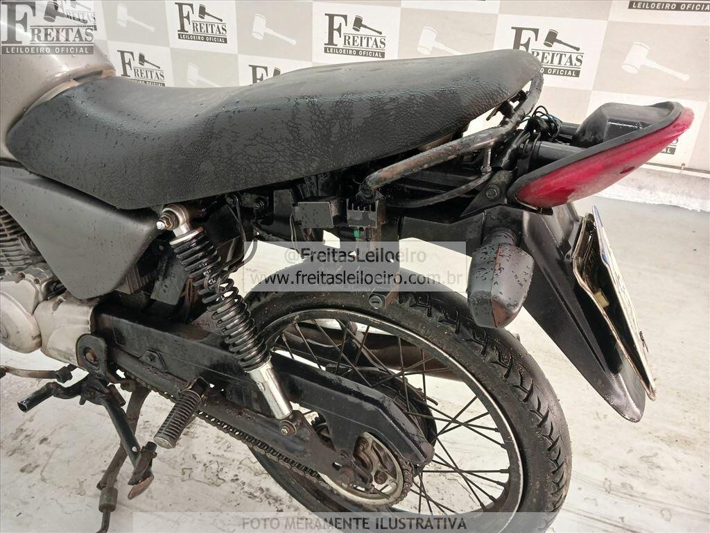 Foto 26 de 32: HONDA/CG 150 TITAN KS, 08/09, PLACA: M__-___4, SUCATA S/ DIREITO A DOCUMENTO, GA...