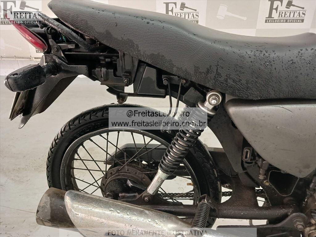 Foto 28 de 32: HONDA/CG 150 TITAN KS, 08/09, PLACA: M__-___4, SUCATA S/ DIREITO A DOCUMENTO, GA...