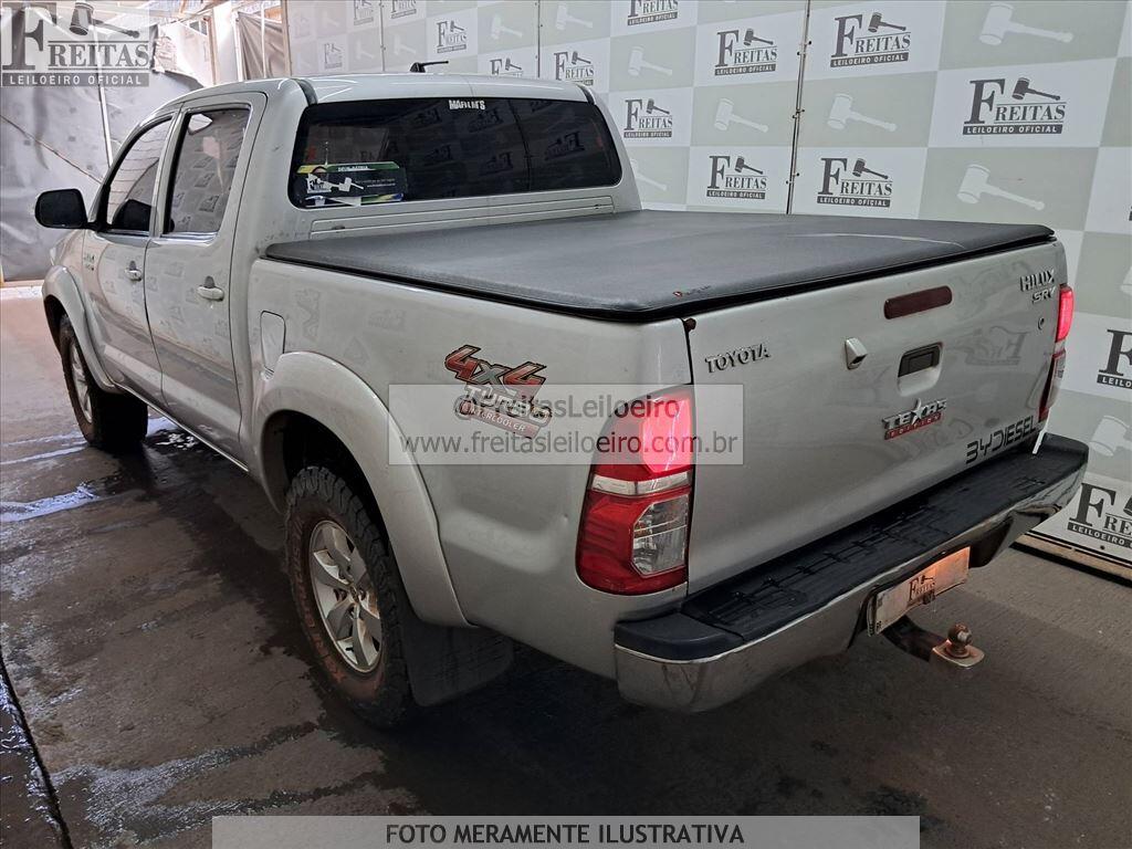 Foto 3: I/TOYOTA HILUX CD4X4 SRV, 12/13, PLACA: E__-___4, DIESEL, PRATA