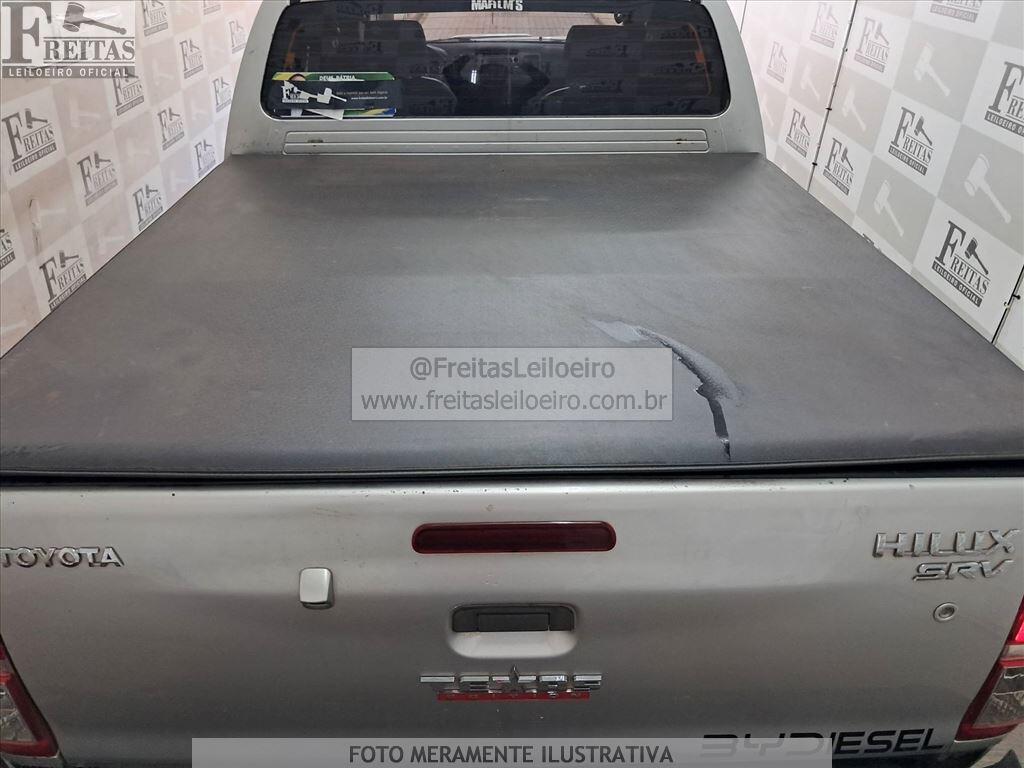 Foto 16 de 27: I/TOYOTA HILUX CD4X4 SRV, 12/13, PLACA: E__-___4, DIESEL, PRATA
