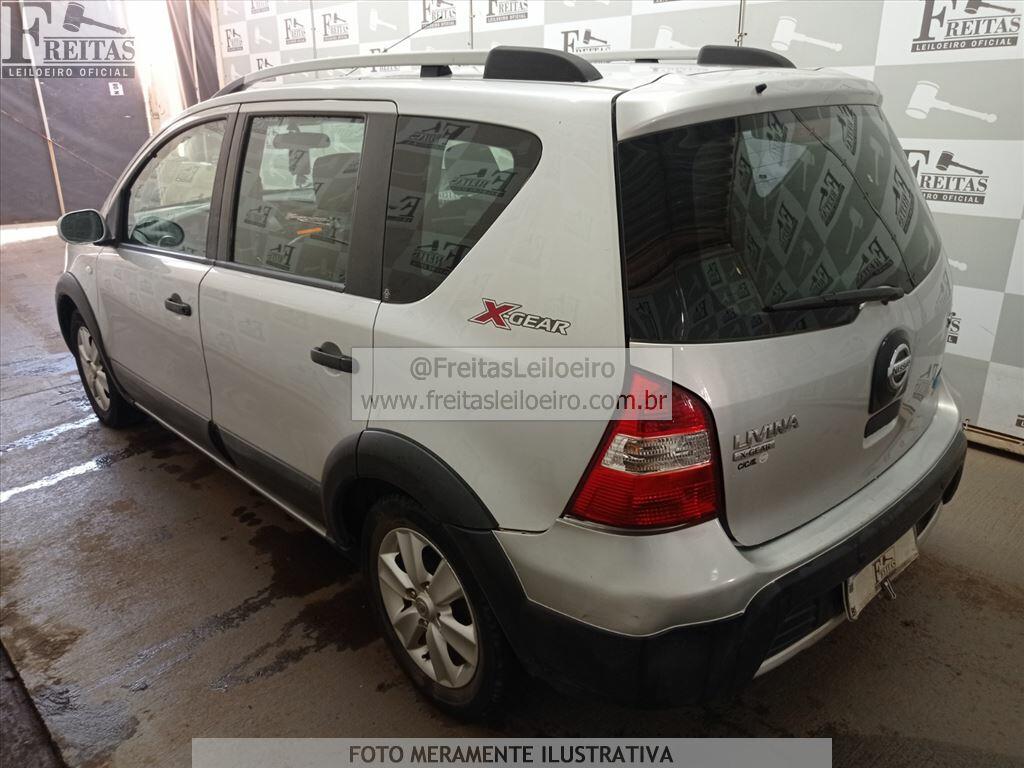 Foto 3: NISSAN/LIVINA XGEAR 18SL, 12/13, PLACA: O__-___4, GASOL/ALC, PRATA