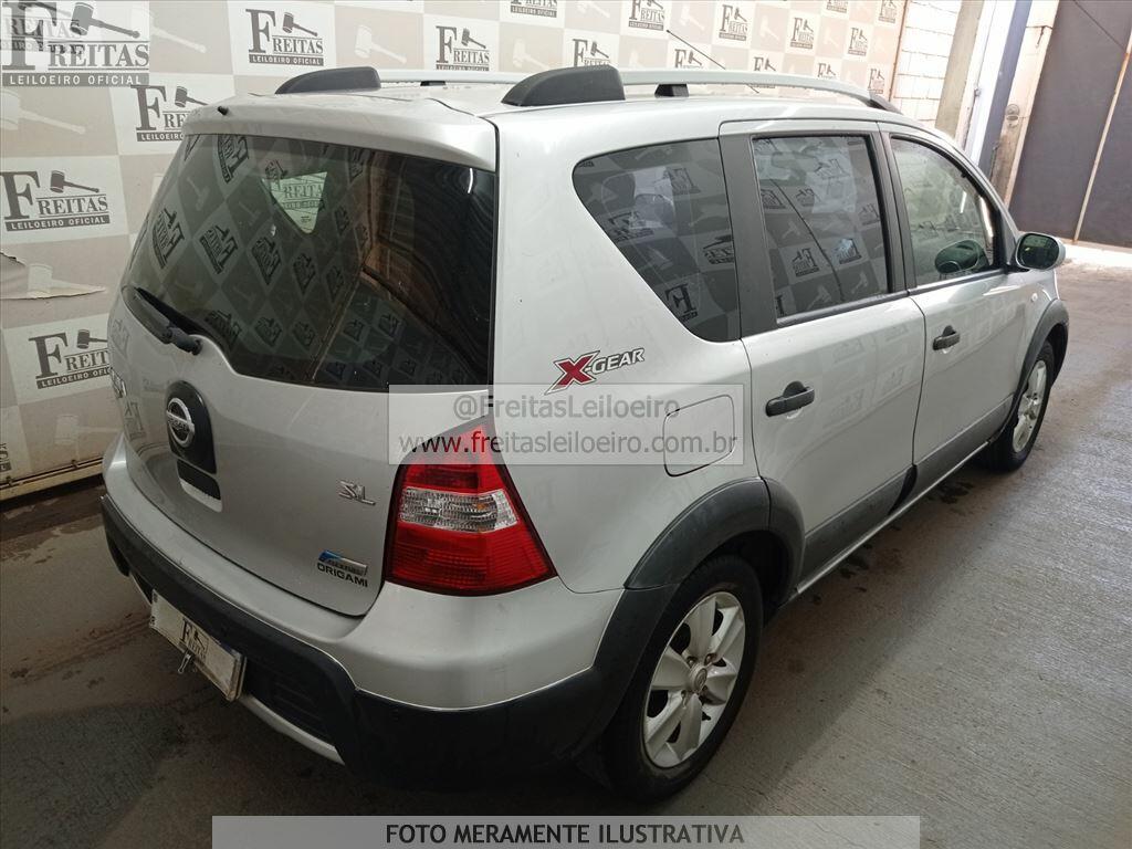 Foto 4: NISSAN/LIVINA XGEAR 18SL, 12/13, PLACA: O__-___4, GASOL/ALC, PRATA