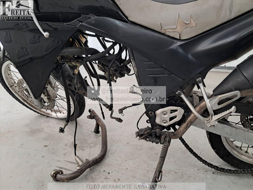 Foto 8 de 19: YAMAHA/XT 660R, 16/17, PLACA: K__-___4, GASOLINA, PRETA
