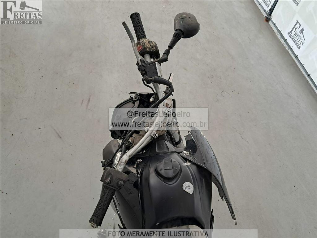 Foto 9 de 19: YAMAHA/XT 660R, 16/17, PLACA: K__-___4, GASOLINA, PRETA