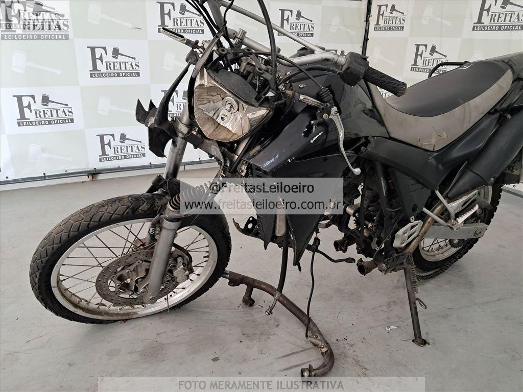 Foto 17 de 19: YAMAHA/XT 660R, 16/17, PLACA: K__-___4, GASOLINA, PRETA