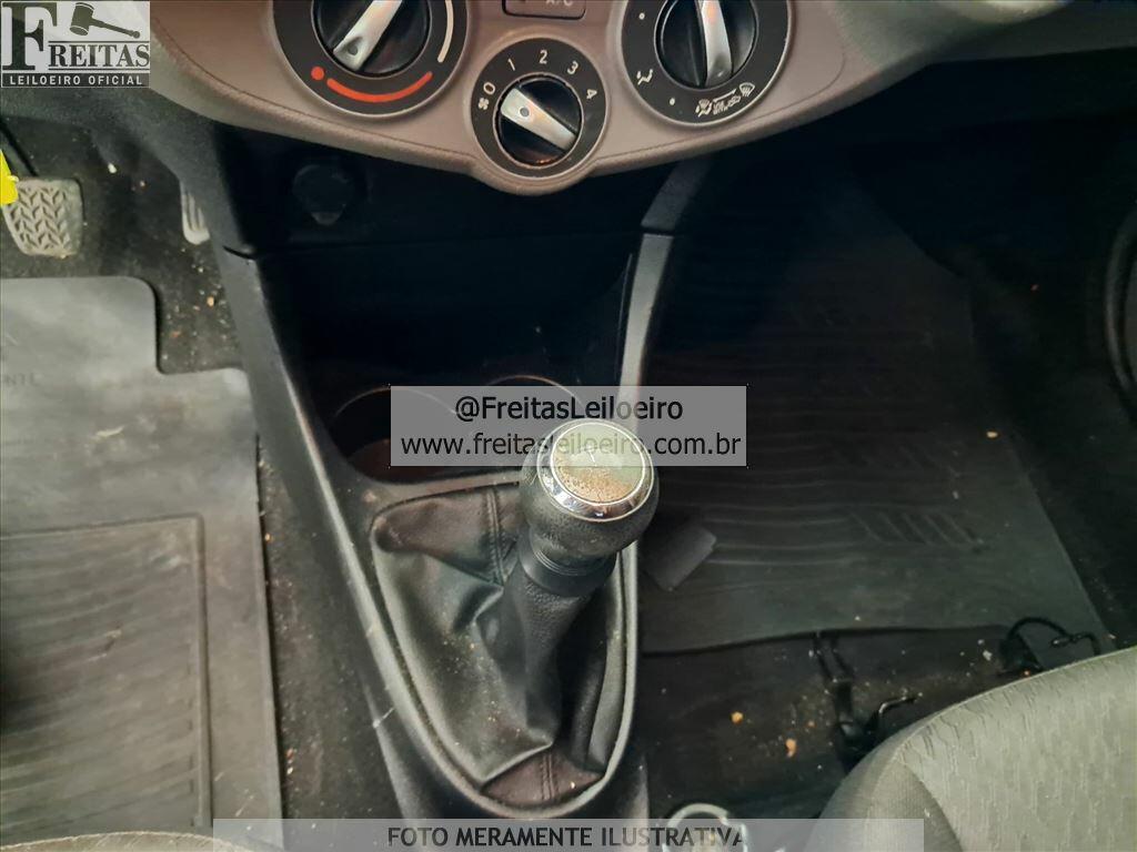 Foto 8 de 22: TOYOTA/ETIOS HB XLS, 13/13, PLACA: F__-___8, GASOL/ALC, PRATA